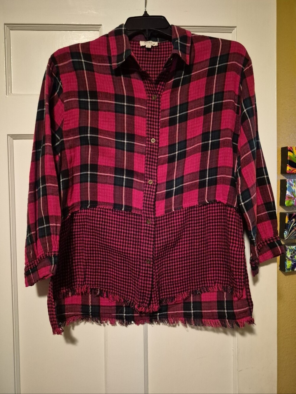 Umgee USA Red & Black Plaid Tunic Top Frayed Hem Boutique Shirt Size Small